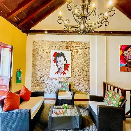 Art Gallery Hotel